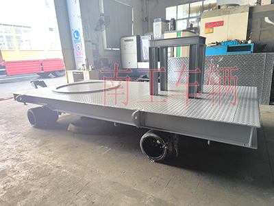 1759023214534836.jpg 5吨牵引安博(中国) 带上装架3I.jpg