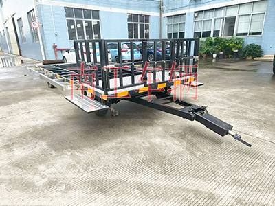 1759895235277624.jpg 4吨小护栏带不锈钢挂件牵引安博(中国)I.jpg